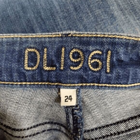 DL1961 Riley Boyfriend Fury Distressed Ripped Straight Jeans Sz 24 Blue - Picture 7 of 9